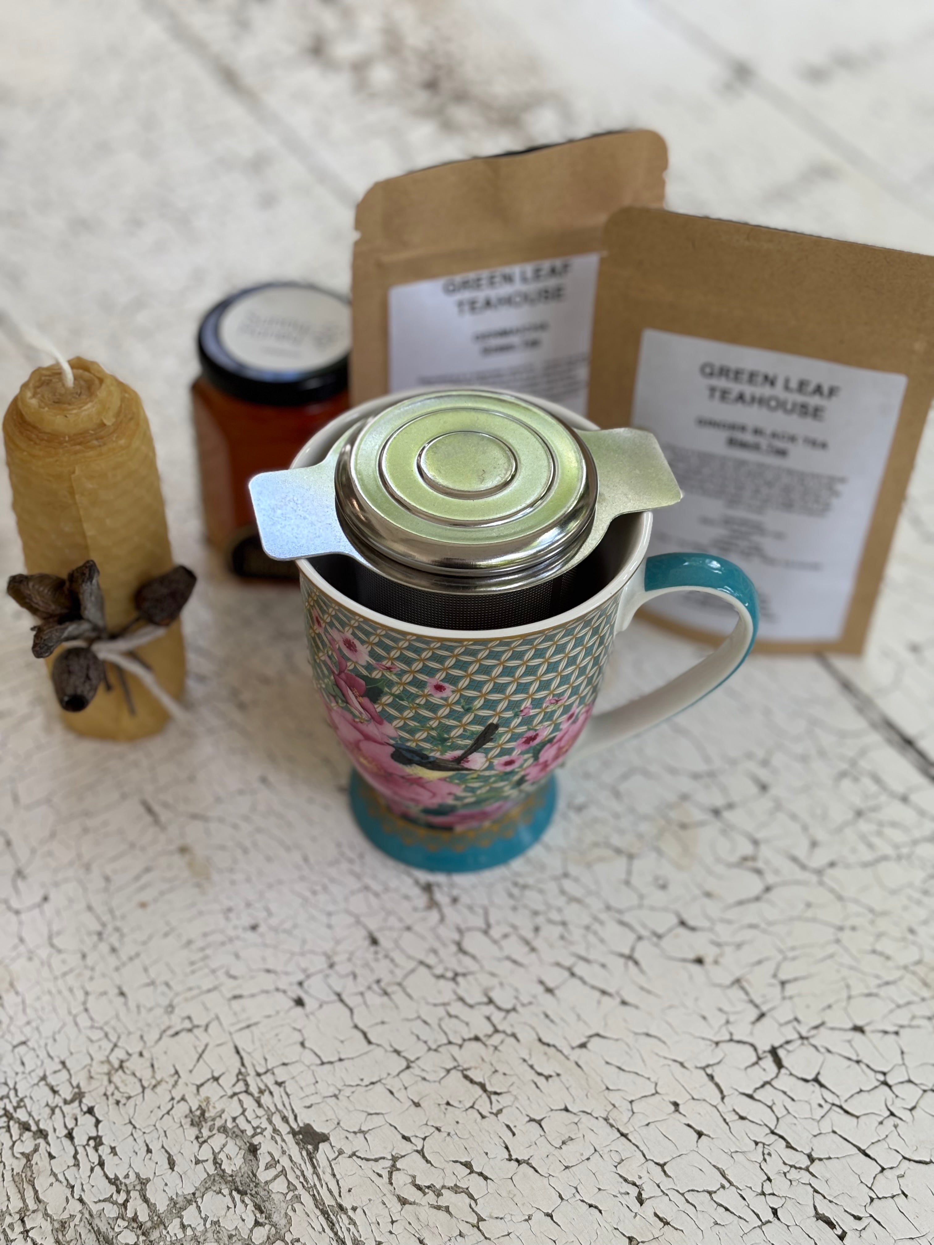 FLORAL TEACUP SET WITH HONEY AND BEES WAX CANDLE